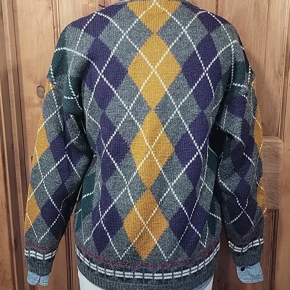 Vintage Wool Argyle Cardigan - Picture 5 of 11